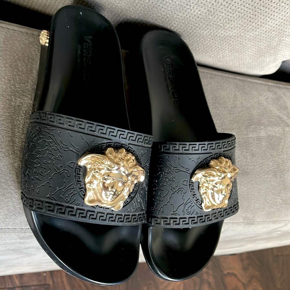 COPY - Versace Gold Medusa Head Slides Sandals Black 8 US (38 Euro) Italy
